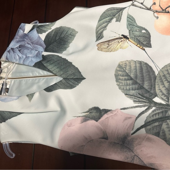 COPY - Ted Baker - Picture 6 of 8